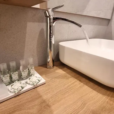 La Ginestra C&b House And * Castel Di Sangro