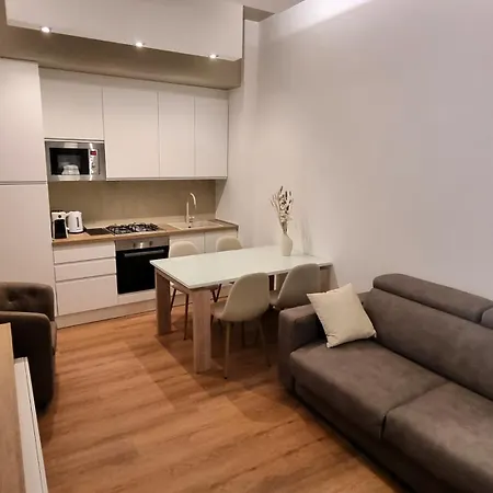La Ginestra C&b House And Apartment *