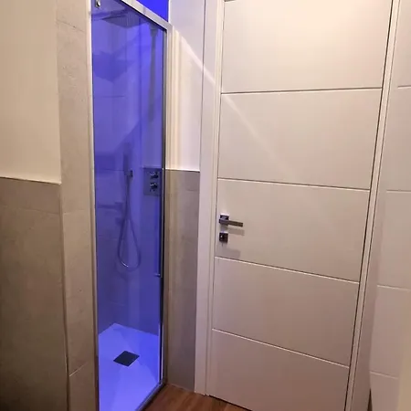 Apartment La Ginestra C&b House And *