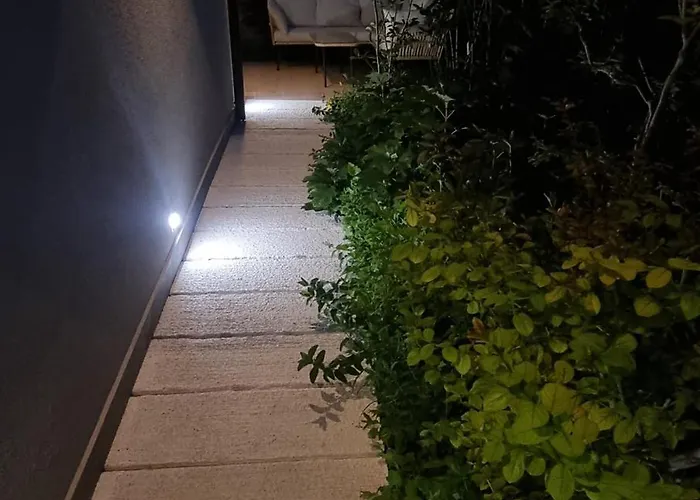 La Ginestra C&b House And