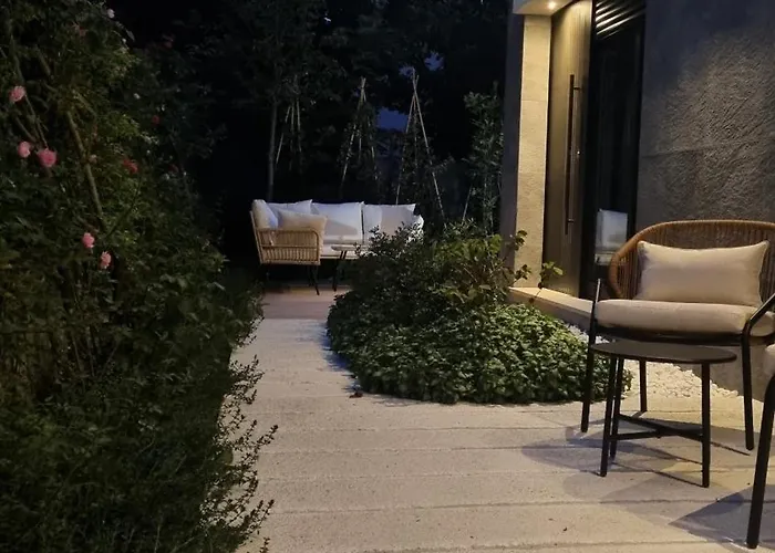 La Ginestra C&b House And Appartement